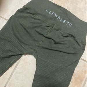 Alphalete Olive Green Leggings 🖤